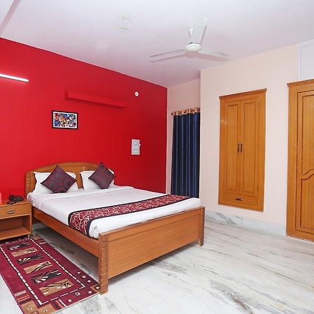 Oyo 10994 Hotel Luxury Inn Patna  Ngoại thất bức ảnh