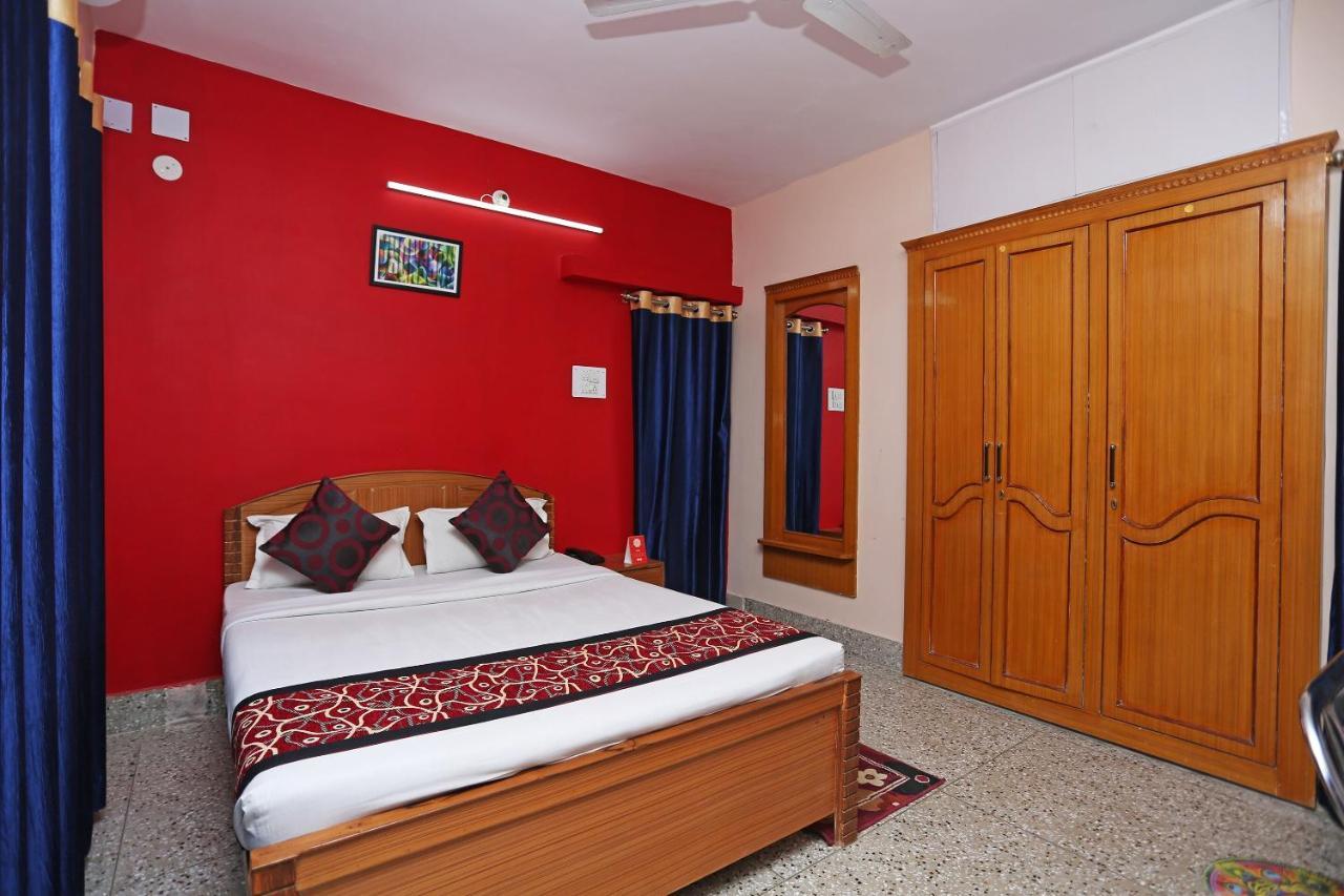 Oyo 10994 Hotel Luxury Inn Patna  Ngoại thất bức ảnh